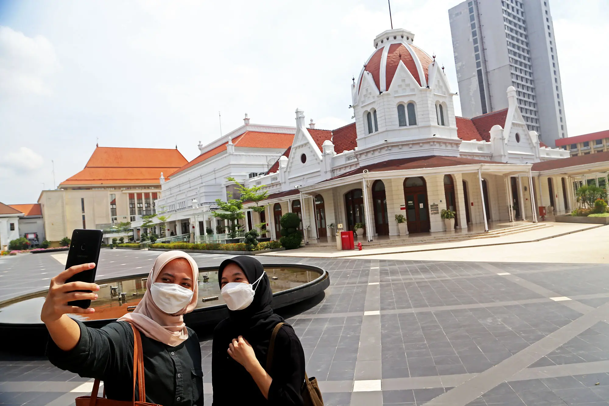 Ilustrasi Alun-alun Surabaya (4)