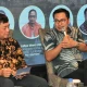 Arif Tahoni (Kanan) bersama Kepala Bapeda Kota Surabaya Irvan Wahjudrajat dalam sebuah forum Group discuss yang digelar Forum Wartawan Surabaya, Kamis (05/02/2026)
