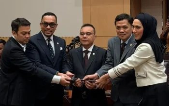 Kembali Jadi Pimpinan Komisi III DPR, Disebut jadi Momentum Ahmad Sahroni Tebus Dosa Masa Lalu