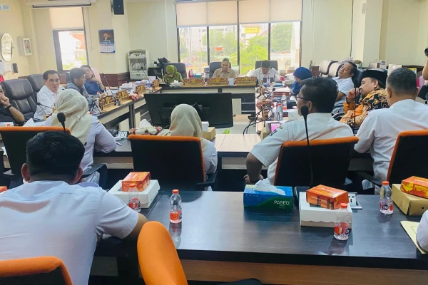 Rapat Dengan Pendapat (RDP) Di Komisi D tentang perundungan siswa