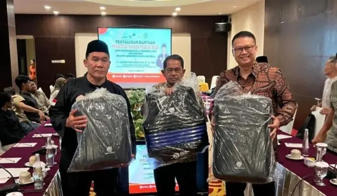IPSI terima Lewat Bantuan Perlengkapan Silat