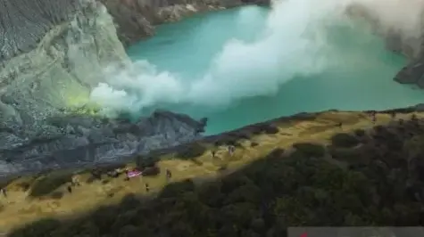 Tim SAR Gabungan Kerahkan Personel Cari Pendaki Hilang di Kawah Ijen