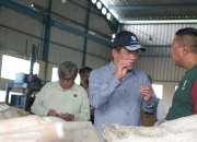 Menteri LH Ingatkan Pemkot Surabaya Benahi Pengelolaan Sampah di Wilayah Pinggiran