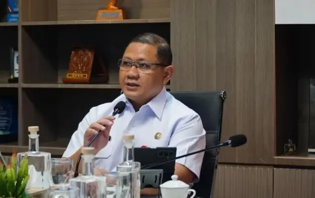 Kepala Dindik Jatim, Aries Agung Paewai,