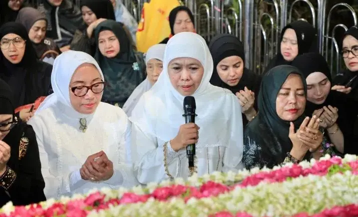 Khofifah Gubernur Jatim.jpg
