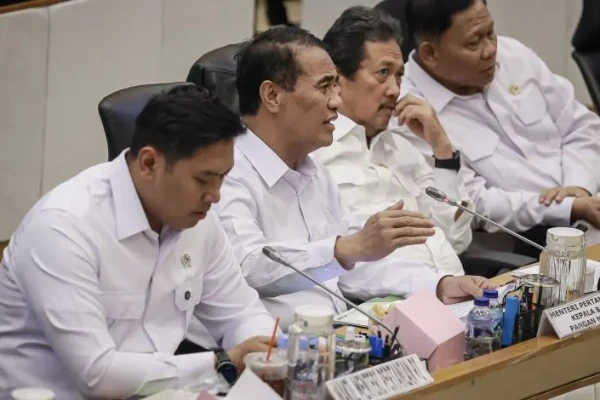 Jaga Daya Beli Jelang Lebaran, Pemerintah Salurkan Bantuan Beras dan MinyaKita untuk 33,2 Juta Keluarga