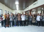 Ning Ita Hadiri Pelantikan Pengurus Dekopinda Kota Mojokerto pada Selasa untuk Perkuat Ekonomi Kerakyatan