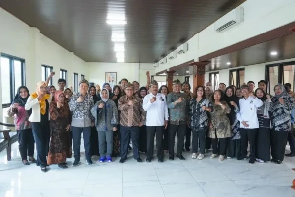 Ning Ita Hadiri Pelantikan Pengurus Dekopinda Kota Mojokerto pada Selasa untuk Perkuat Ekonomi Kerakyatan