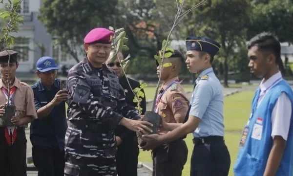 Pemprov Jatim Perkuat Karakter Bangsa Melalui Kenduri Kebhinekaan dan Persami Kadet RI