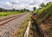 KAI Daop 9 Jember Siagakan Petugas Ekstra dan Perkuat Infrastruktur Hadapi Cuaca Ekstrem