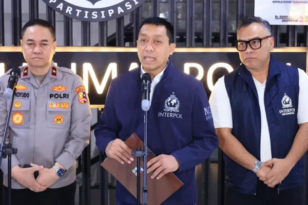 Interpol Resmi Terbitkan Red Notice untuk Buronan Mohammad Riza Chalid