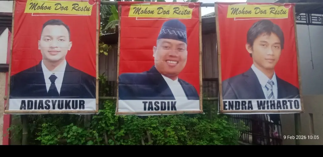 Poster para calon kepala desa