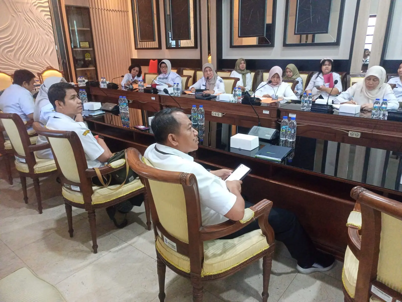 Rapat Satgas MBG Kota Surabaya dengan koordinator BGN wilayah Surabaya
