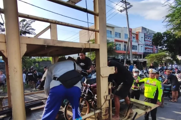 Ratusan Motor Terjaring Razia Balap Liar di Arteri Porong Sidoarjo