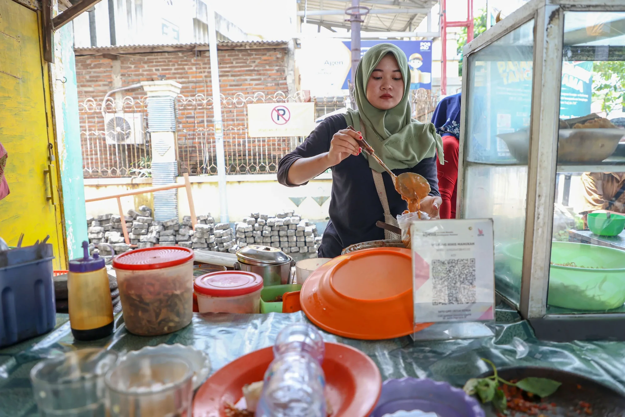 Wawancara Mahasiswa Penerima Beasiswa Tangguh (9) Annisa