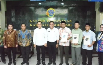 Dirjen ATRBPN serahkan sertifikat wakaf