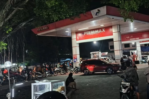 Polres dan Pemkab Jember Tindak Tegas Penimbun BBM di Tengah Antrean Panjang SPBU
