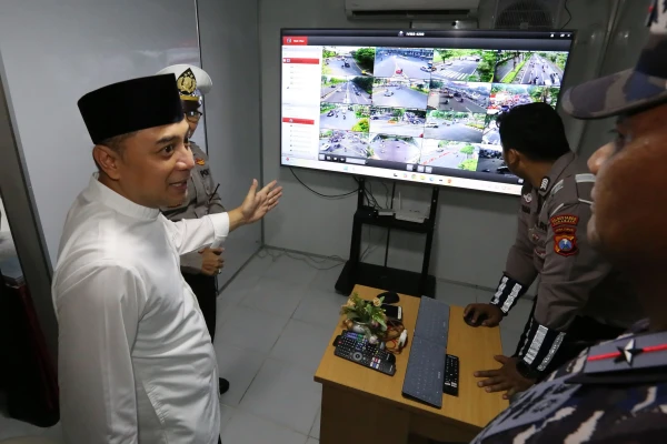 Pemkot Surabaya Optimalkan CCTV dan Siskamling Perkuat Pengamanan Jelang Lebaran 2026