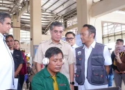 Menaker Yassierli Pastikan Kesehatan Awak Angkutan di Posko Peduli K3 Mudik