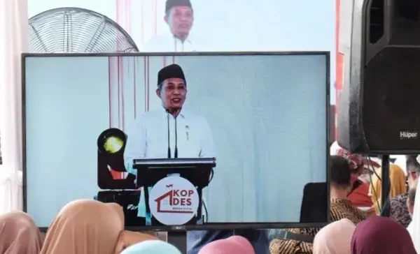Menkop Pastikan Penerima Bansos Bebas Iuran Pokok Saat Jadi Anggota KDKMP