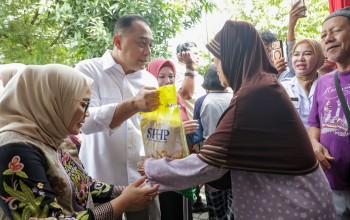 Pemkot Surabaya Gelar GPM dan Pasar Murah Serentak di 31 Kecamatan
