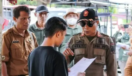 Penertiban lapak pedagang