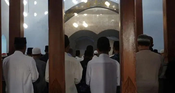 Sholat id