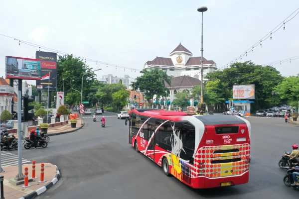 SITS Dishub Surabaya Optimalkan Pengaturan Lalu Lintas Jelang Waktu Berbuka Puasa