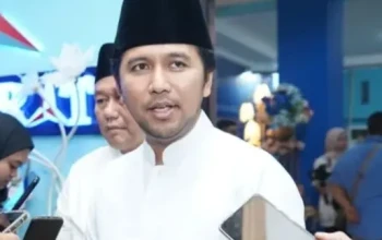 Wakil Gubup jatim Emil Elestianto Dardak