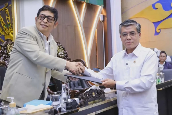 Pemerintah Serahkan DIM RUU PPRT ke DPR, Perlindungan Pekerja Rumah Tangga Diperkuat Secara Menyeluruh