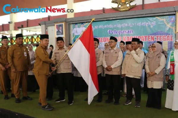 Pelepasan Jamaah Haji Tegal 2026 Berlangsung Khidmat, Simbol Kebersamaan dan Doa