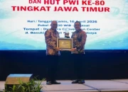 Ketua Banggar DPR RI, Said Abdullah Terima Penghargaan PWI Jatim