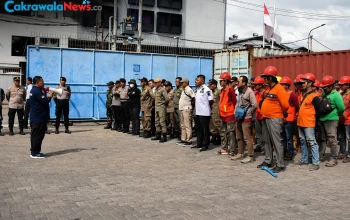 tahap ii normalisasi kalianak pemkot surabaya tertibkan bangunan secara humanis
