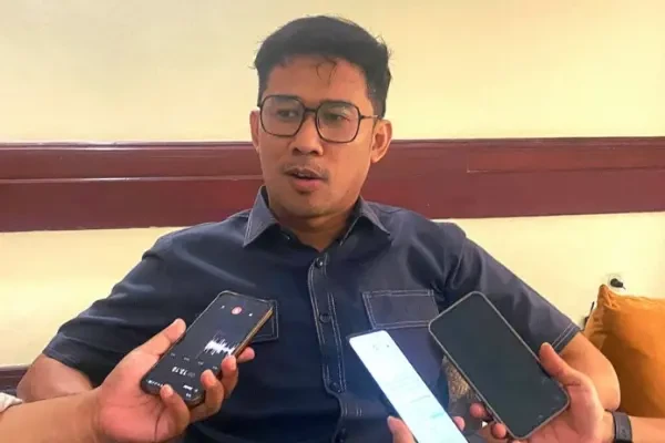 Pansus LKPJ Soroti Digitalisasi Parkir di Surabaya Belum Sentuh Akar Masalah