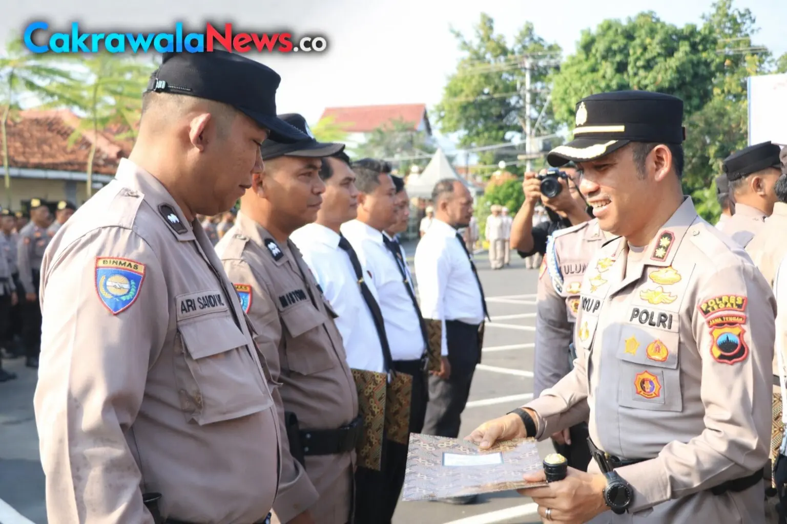 Sebanyak 15 Anggota Polres Tegal Terima Penghargaan atas Prestasi dan Dedikasi