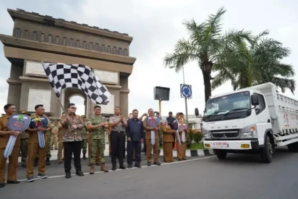 36 Koperasi Desa Merah Putih di Kediri Terima Bantuan Truk Operasional dari Pemerintah Pusat