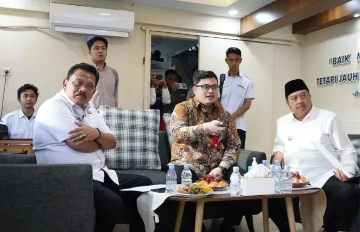 Bupati Nganjuk Marhaen Djumadi