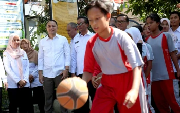 Aturan Ketat Akses Digital Anak di Surabaya, Orang Tua Dilarang Buat Akun Medsos di Bawah Umur