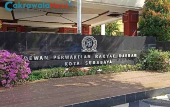 dprd kota surabaya