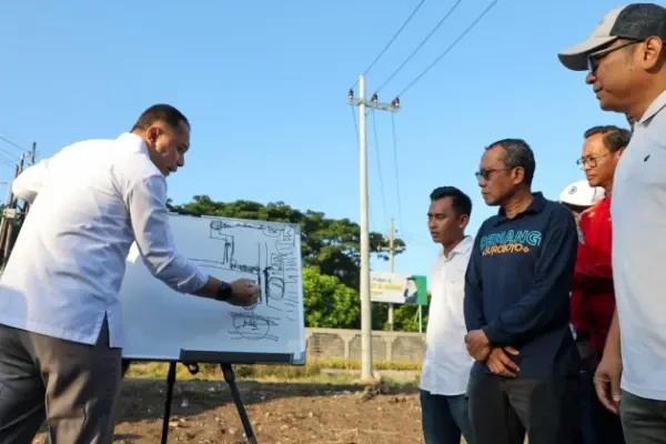 Eri Cahyadi Siapkan Peta Aliran Air yang Bisa Diakses Publik, Warga Surabaya Diajak Awasi Banjir