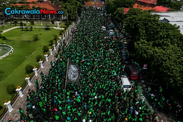 Rute Bundaran Waru Surabaya dan DPRD Jatim akan Dipadati Massa Ojol, Pengguna Jalan Diminta Antisipasi Kemacetan