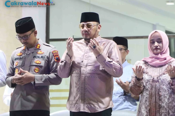 Dilepas Wali Kota, 296 Jemaah Haji Kota Tegal Diberangkatkan dengan Pengawalan Ketat Aparat
