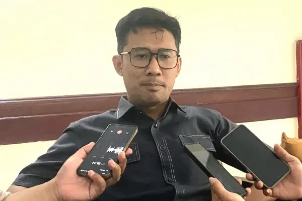 Pansus LKPJ Wali Kota 2025 Dorong Percepatan Digitalisasi Parkir untuk Transparansi PAD