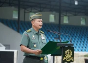 Perkuat Disiplin dan Soliditas Akmil Gelar Upacara Bendera dan Latihan Defile