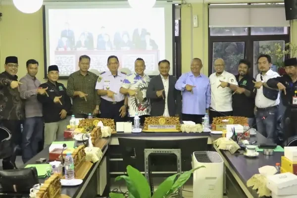 Diwaduli Jukir, DPRD Surabaya Tegaskan Tolak Isu SARA dan Premanisme