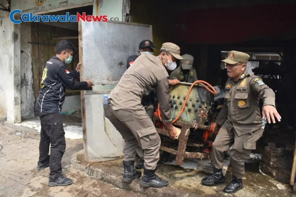Bangunan Liar Dibongkar, Pemkot Surabaya Kembalikan Aset Pasar Simorejo Timur