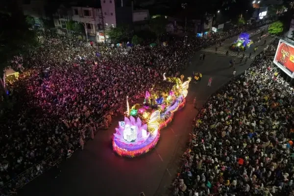 Kunjungan Wisata Naik 12,5 Persen, Surabaya Vaganza 2026 Dongkrak Ekonomi dan Pariwisata