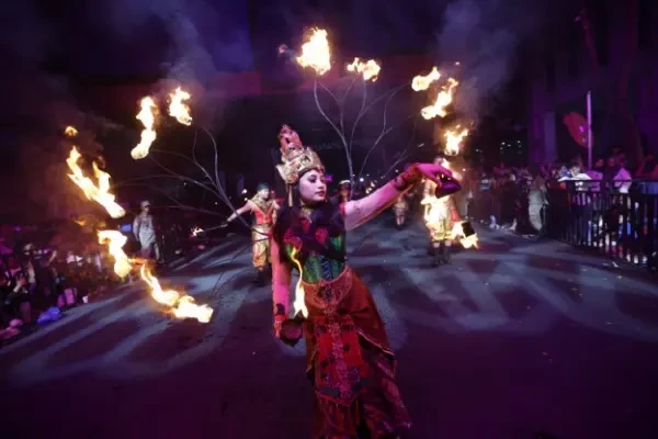 Kunjungan Wisata Naik 12,5 Persen, Surabaya Vaganza 2026 Dongkrak Ekonomi dan Pariwisata