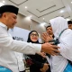 Menuju Tanah Suci, Wali Kota Eri Lepas Jamaah Surabaya dan Titip Doa agar Kota Kian Berkah