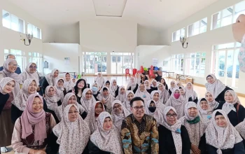 Hadiri Workshop Ecoprint, Arif Fathoni Dorong Jadi Peluang Ekonomi Kreatif Perempuan Surabaya